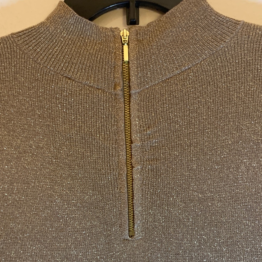 Elegant Gold Long Sleeve Dress - Preloved - Picture 7 of 15